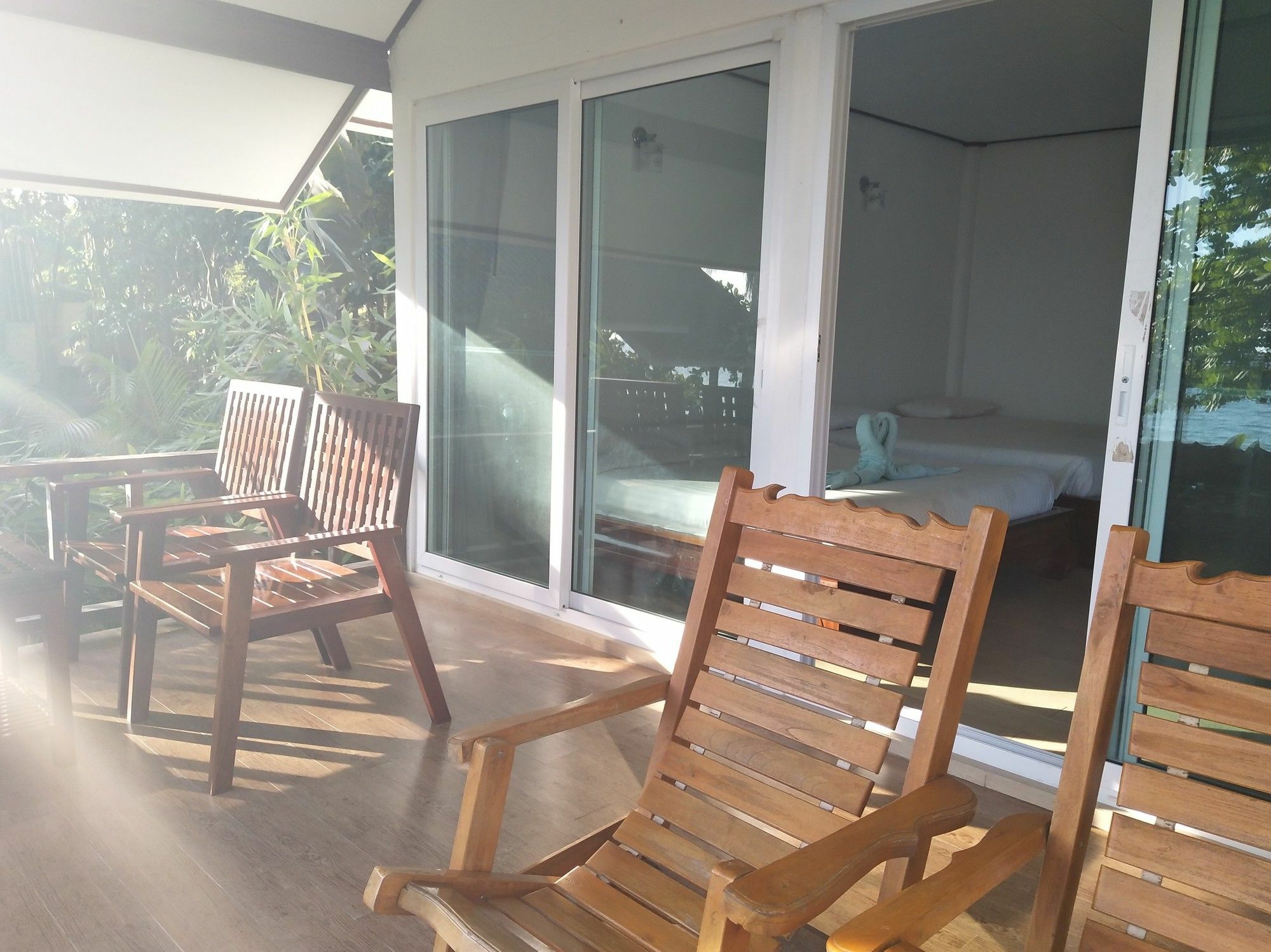 Aow Noi Resort Ko Kut Екстер'єр фото